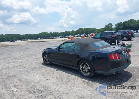 2012 Ford Mustang V6 Premium из США, поврежденный, VIN 1ZVBP8EM2C5235213